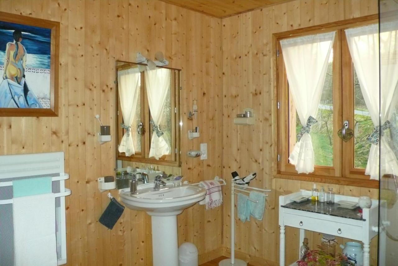 Chez Geppetto Bed and Breakfast Saint-Georges-Nigremont Εξωτερικό φωτογραφία